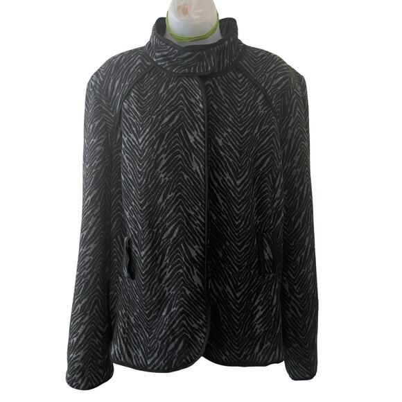 Sandro Sportswear Womens Size XL Black Gray Animal Print Short Coat - Picture 3 of 12